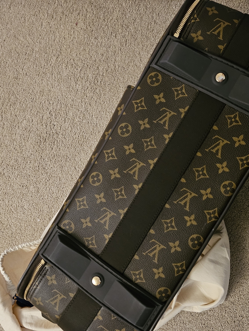 Auth Louis Vuitton pegase 60 suitcase carry on bag - Picture 13 of 16